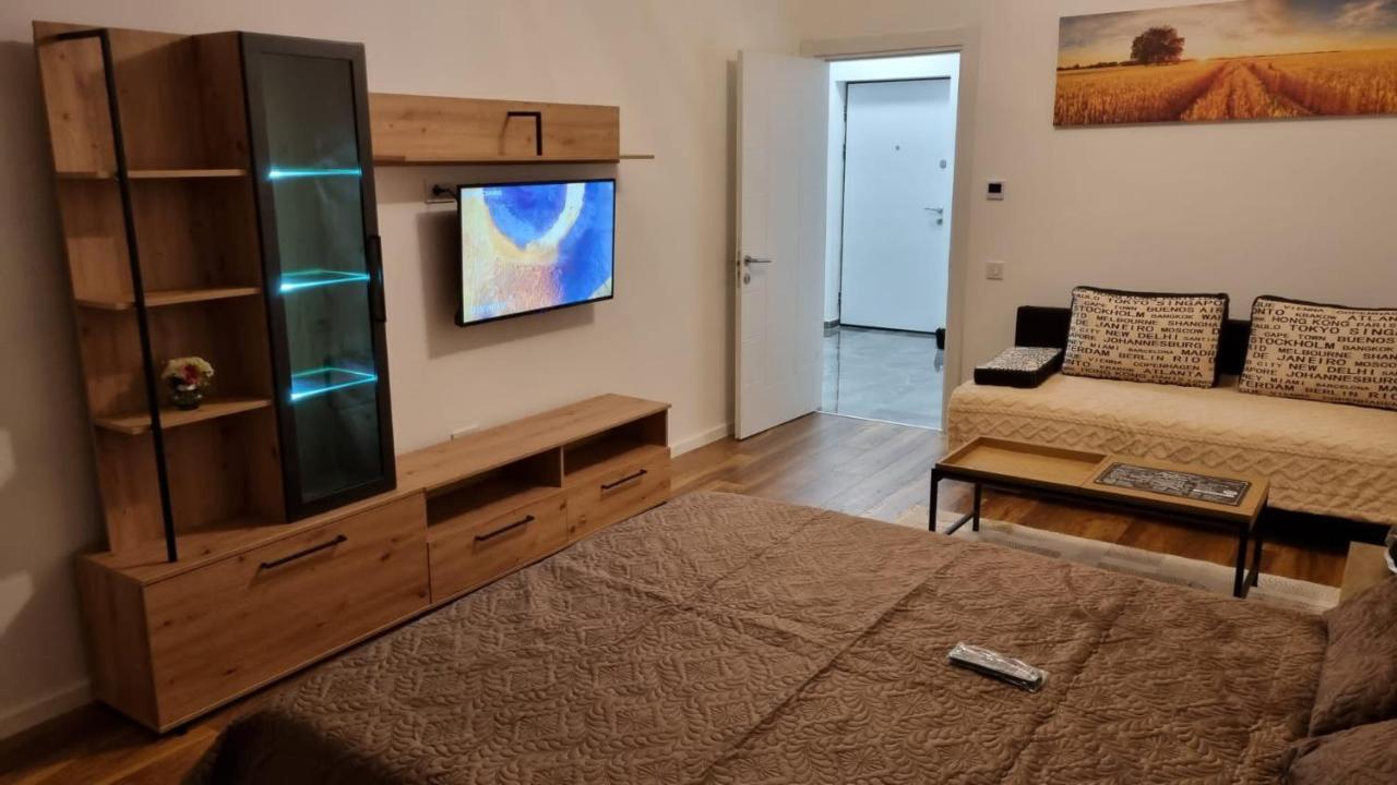 Coresi Luxury Sinuhe Residents Studio For 4 Braşov Esterno foto
