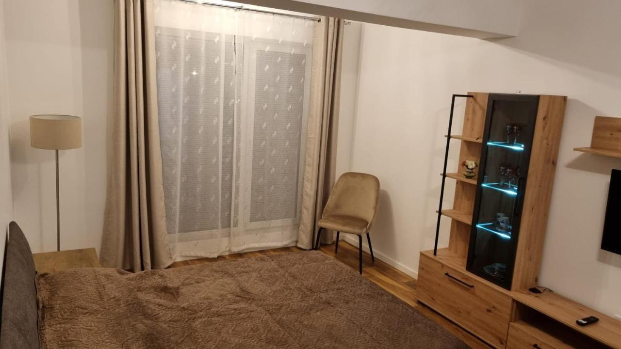 Coresi Luxury Sinuhe Residents Studio For 4 Braşov Esterno foto