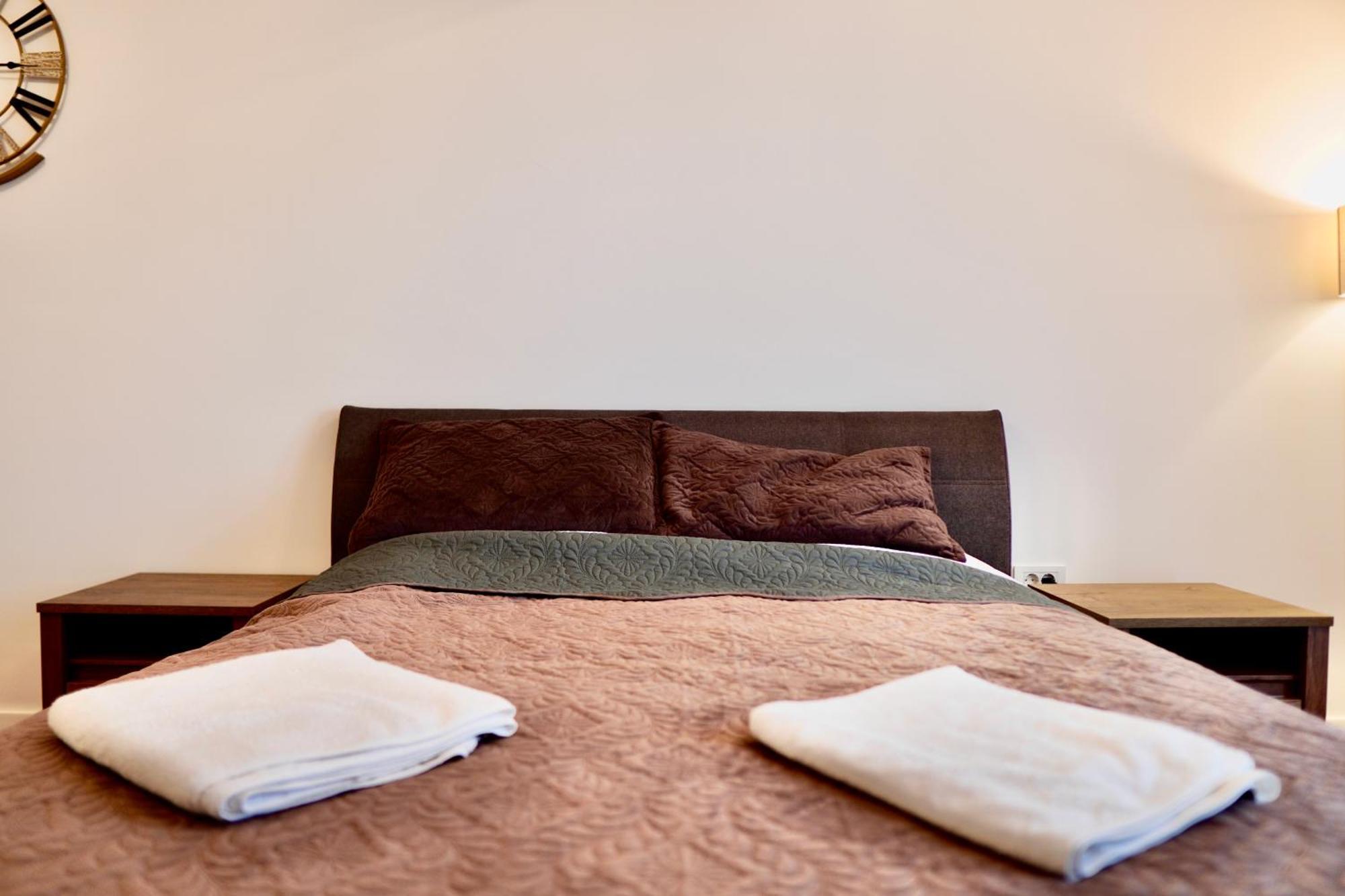 Coresi Luxury Sinuhe Residents Studio For 4 Braşov Esterno foto